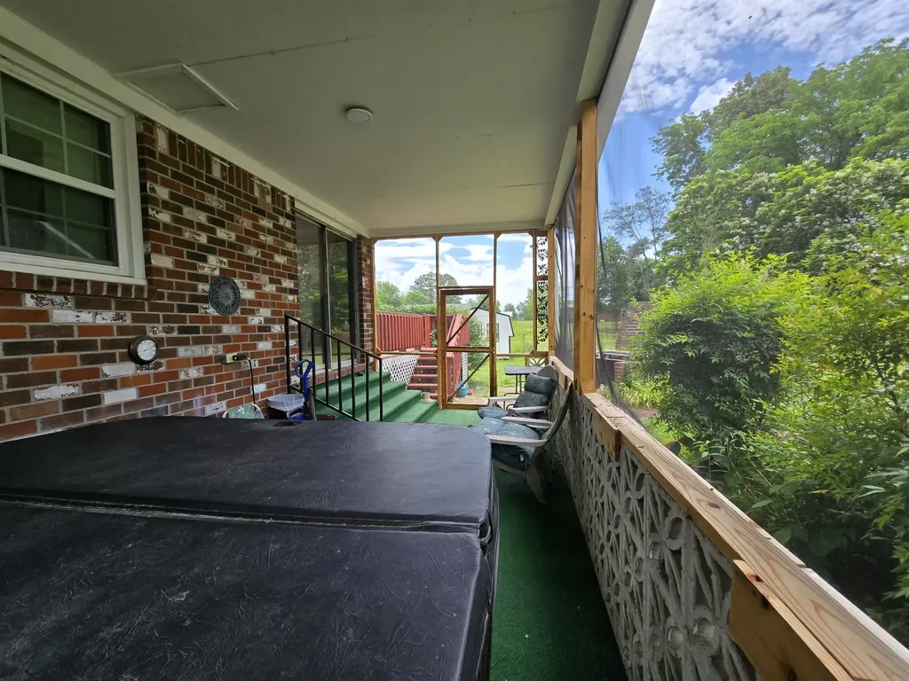 203 Cherry Lane Mcminnville TN 37110