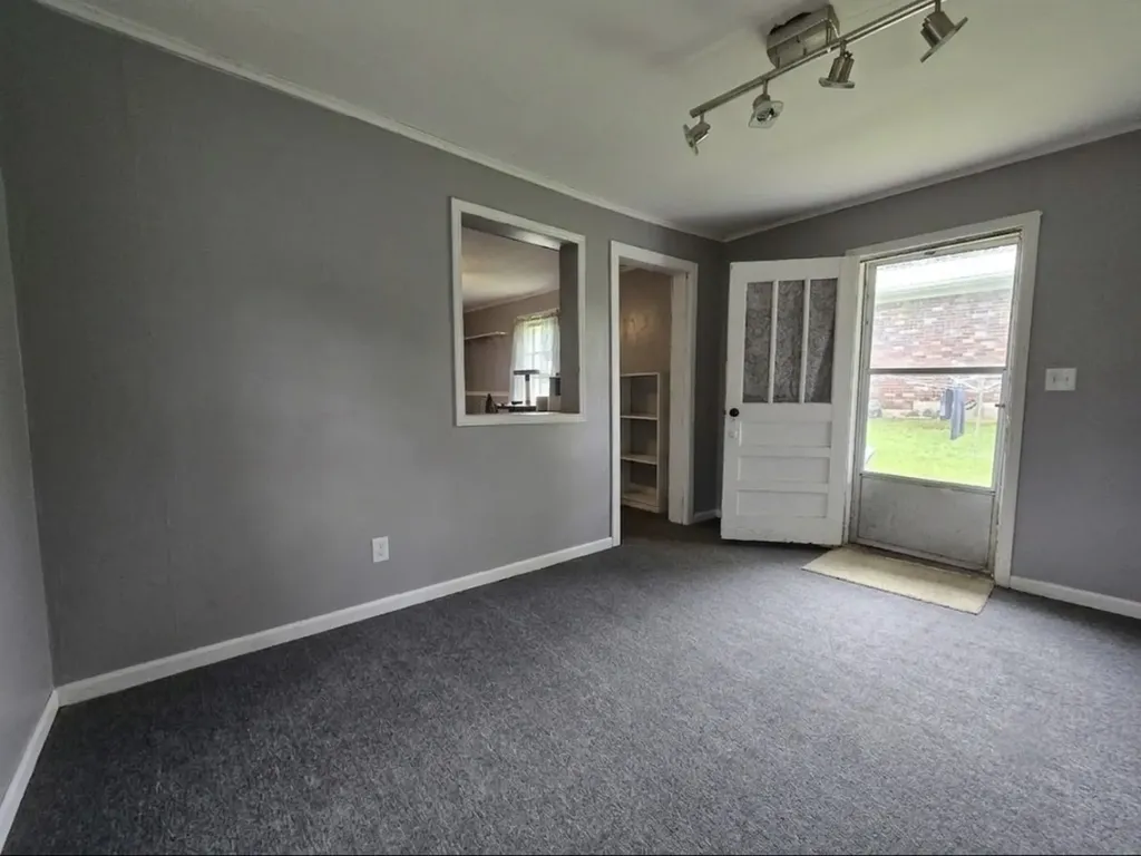 203 Cherry Lane Mcminnville TN 37110