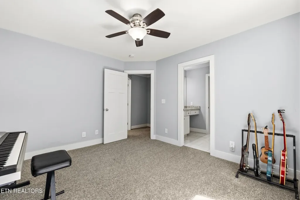 5513 Pinellas Drive Knoxville TN 37919