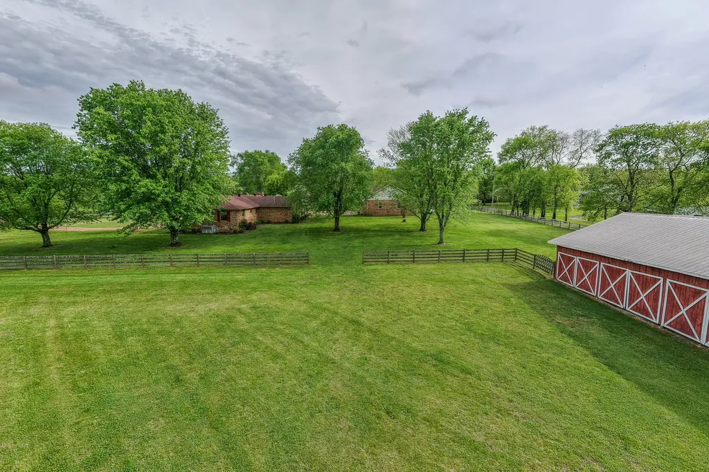 117 Brights Lane Gallatin TN 37066
