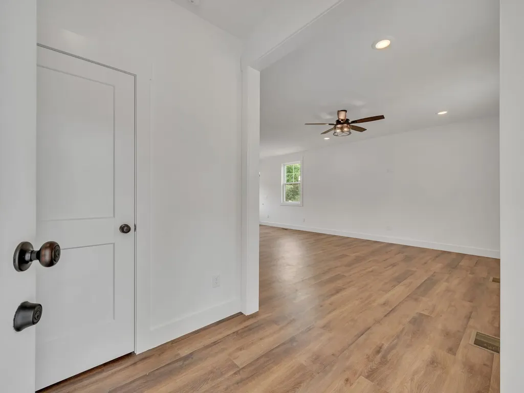 5800 Sanders Road Lyles TN 37098