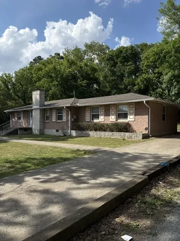 2878 Elm Hill Pike Nashville TN 37214
