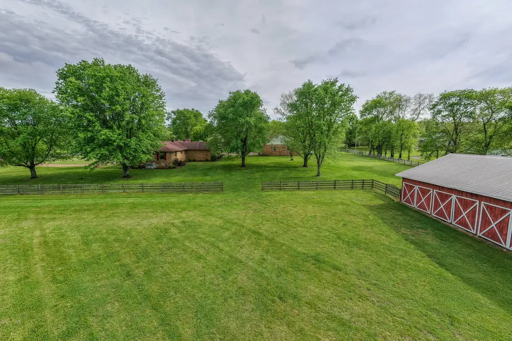 117 Brights Lane Gallatin TN 37066
