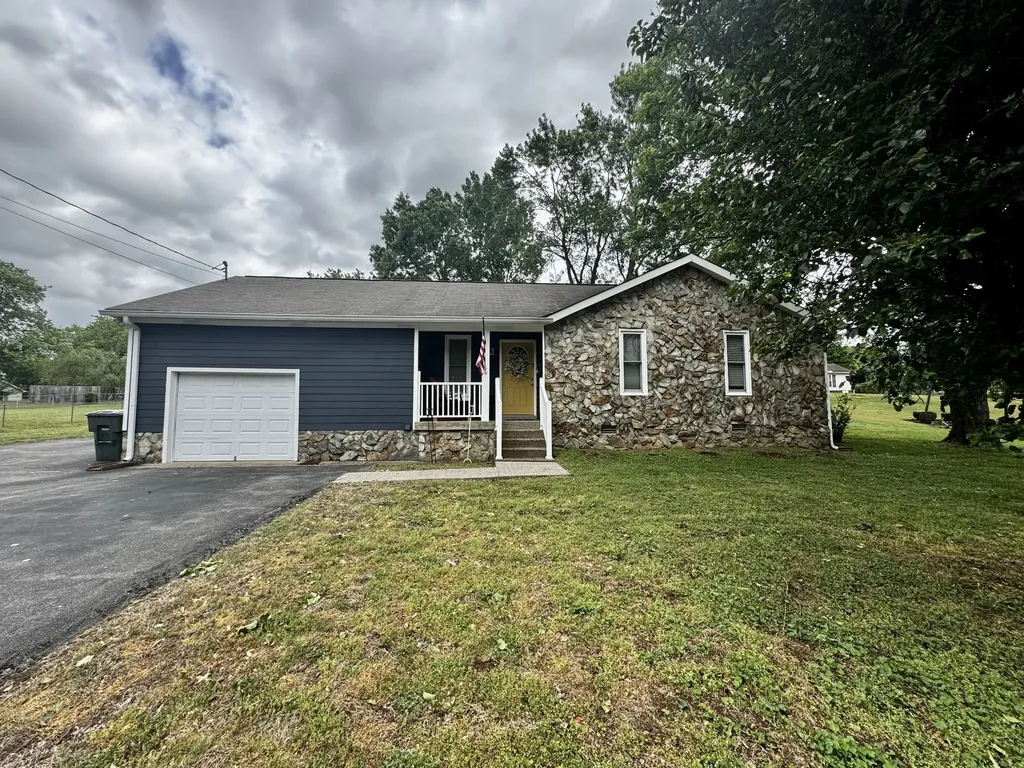 940 Denise Drive Old Hickory TN 37138