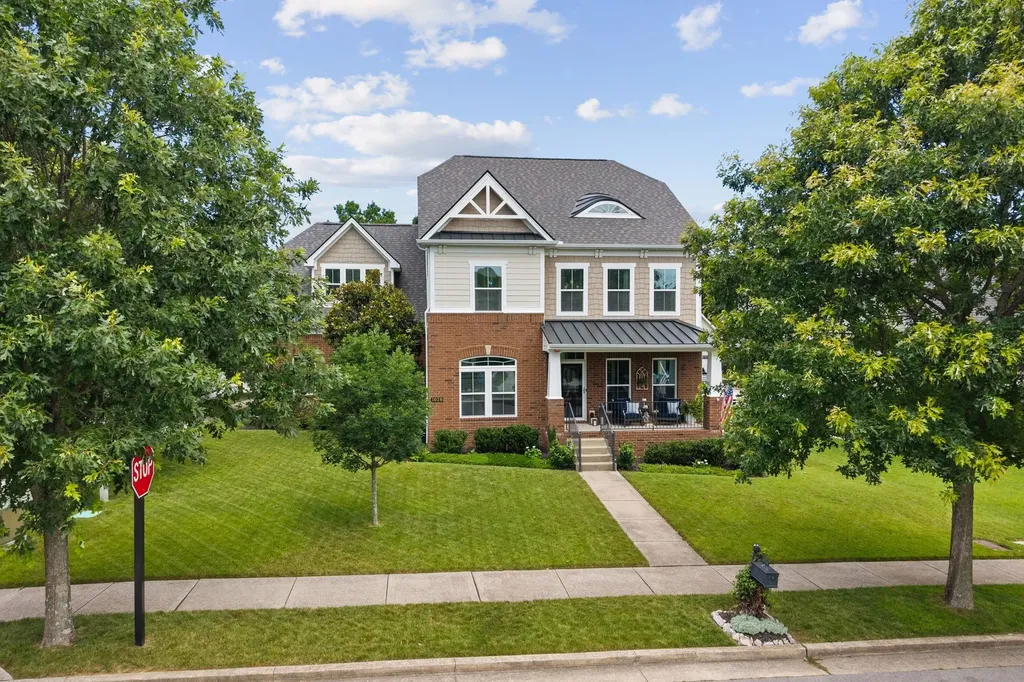 1028 Shallow Stream Lane Franklin TN 37064