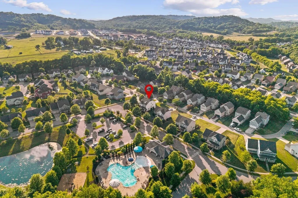1028 Shallow Stream Lane Franklin TN 37064