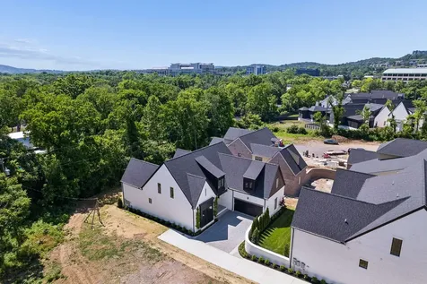 5448B Franklin Pike Circle Brentwood TN 37027