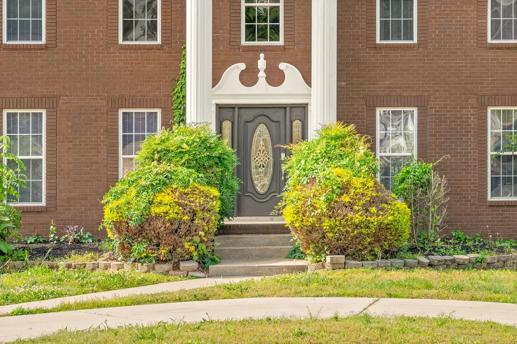 212 Trey Court Clarksville TN 37043