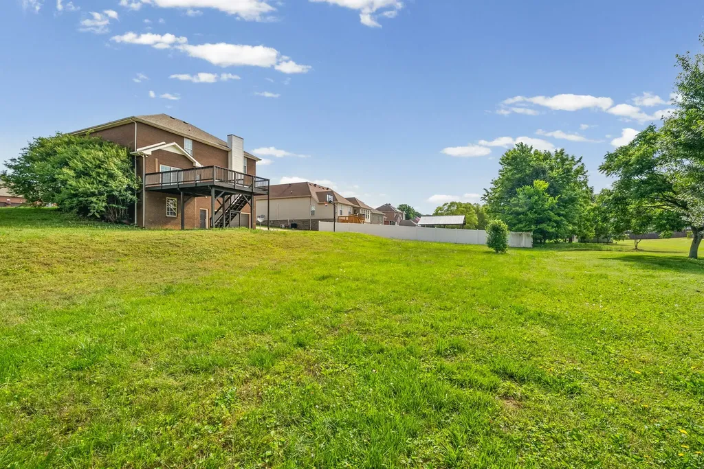 212 Trey Court Clarksville TN 37043