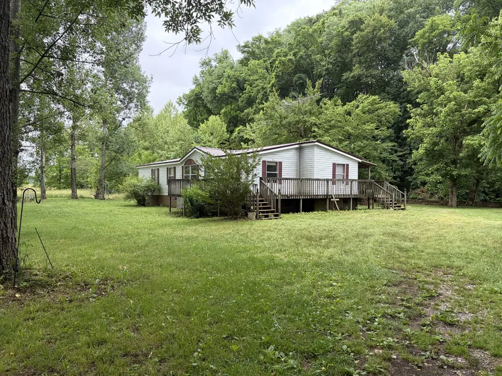 2499 W Leatherwood Road Cumberland Furnace TN 37051