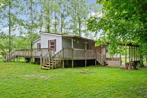 2499 W Leatherwood Road Cumberland Furnace TN 37051