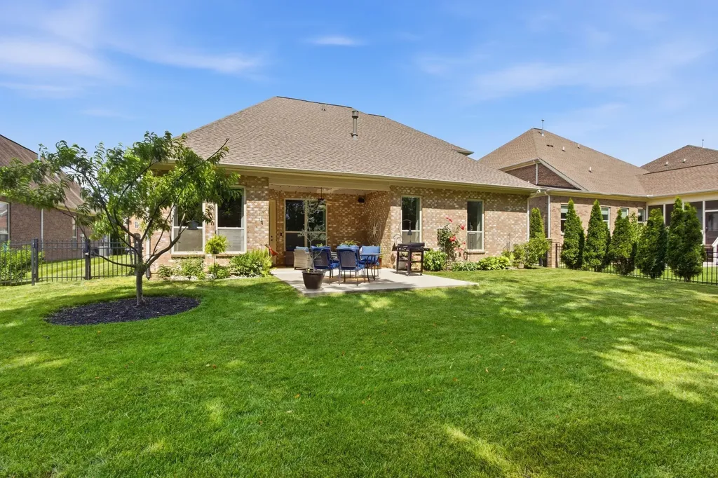 3646 Martins Mill Road Thompsons Station TN 37179