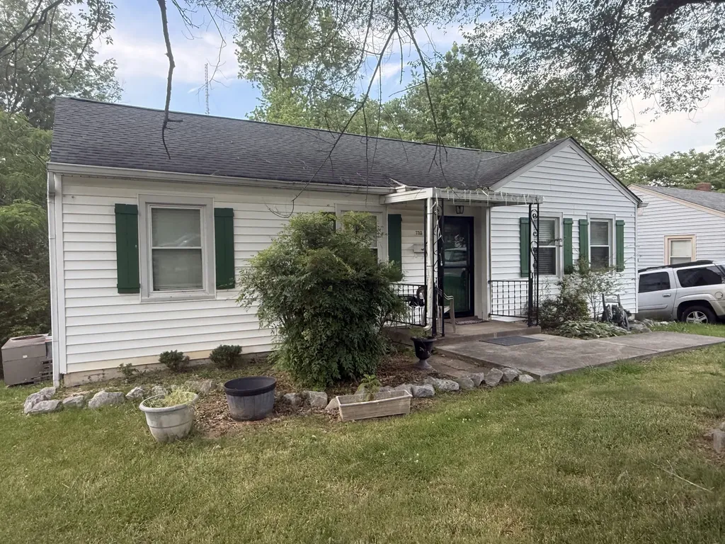 735 Woodmont Boulevard Clarksville TN 37040