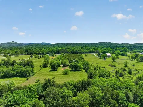 1420 Murray Kittrell Road Readyville TN 37149