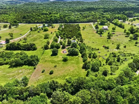 1420 Murray Kittrell Road Readyville TN 37149
