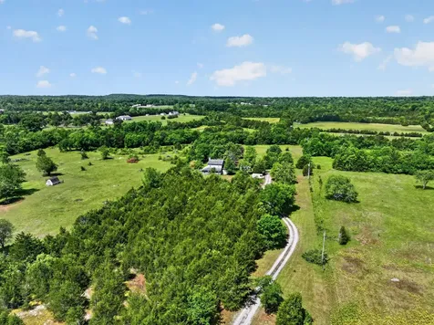 1420 Murray Kittrell Road Readyville TN 37149