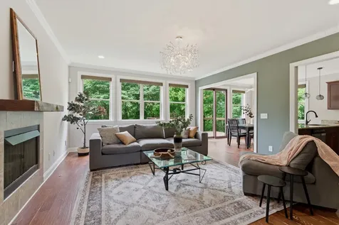5925 Woodlands Avenue Nashville TN 37211