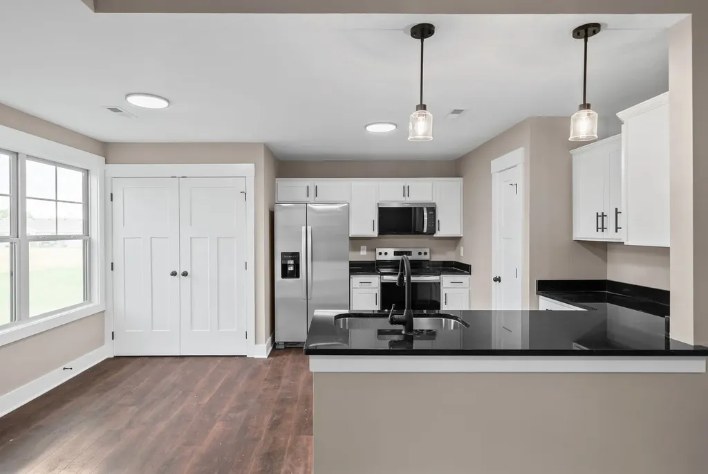 158 Irish Hills Clarksville TN 37042