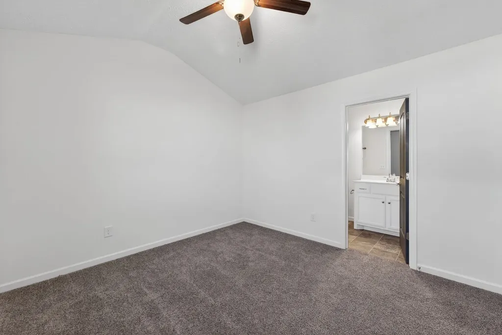 5326 Dan Post Way Murfreesboro TN 37128