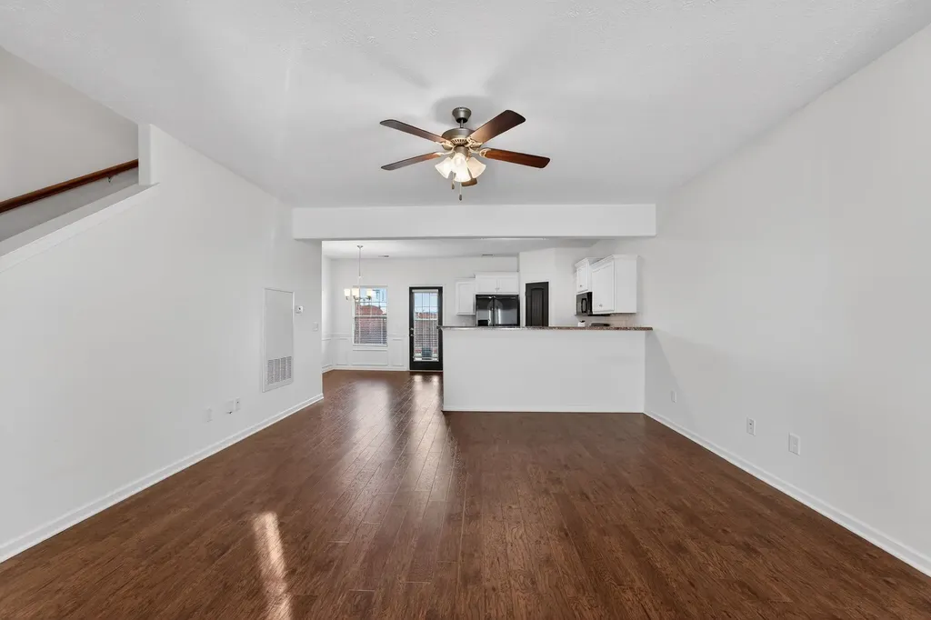 5326 Dan Post Way Murfreesboro TN 37128