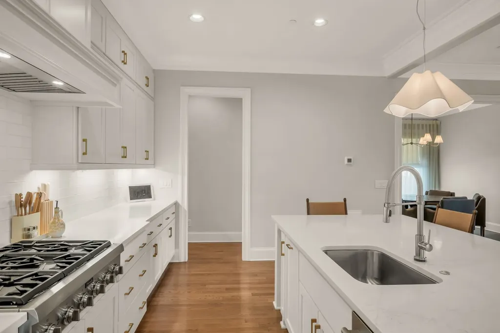 3608A West End Avenue Nashville TN 37205