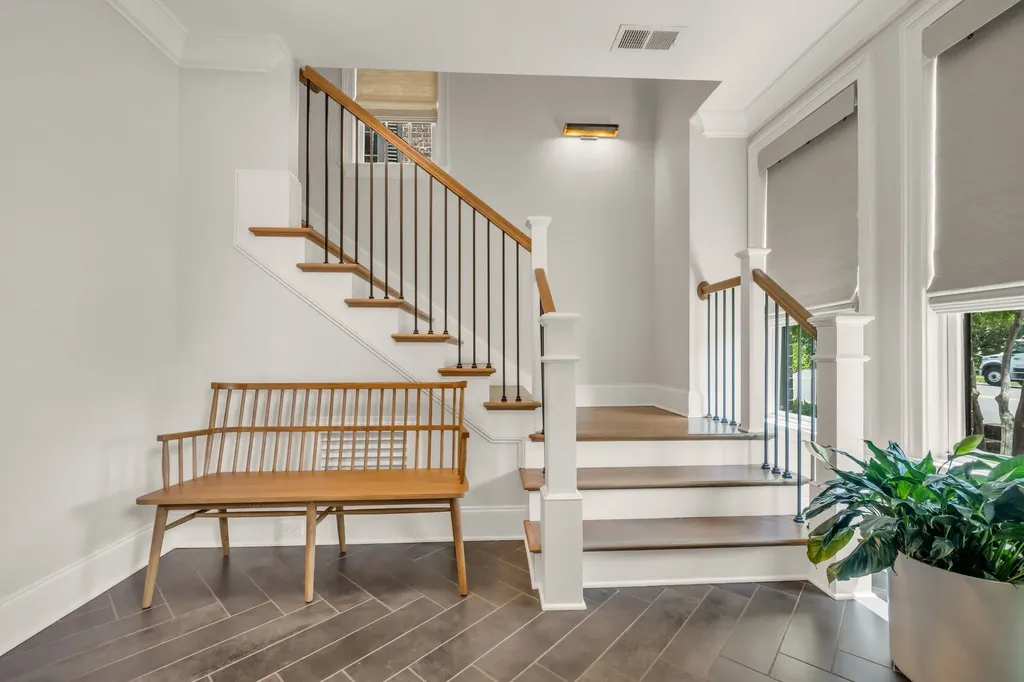 3608A West End Avenue Nashville TN 37205