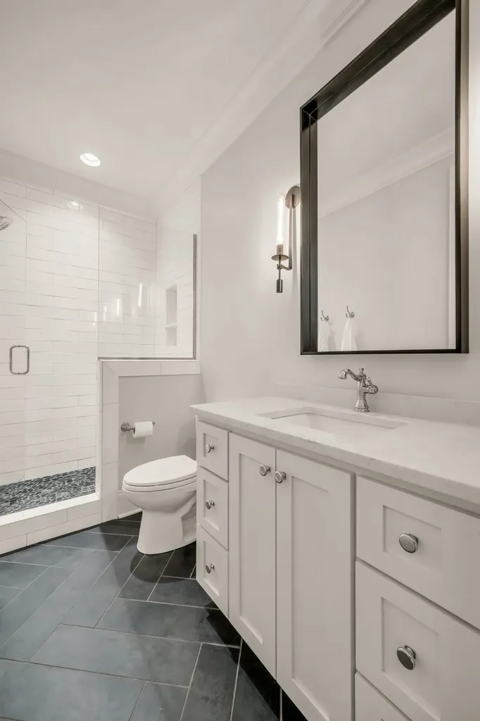 3608A West End Avenue Nashville TN 37205