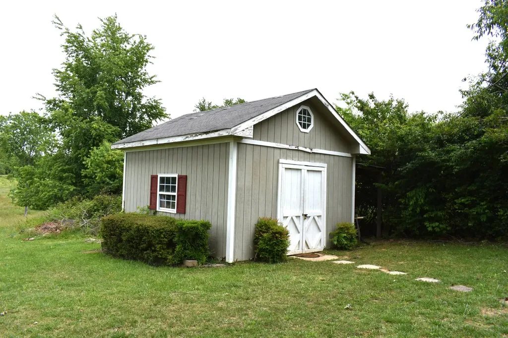 13934 Betts Road Goodlettsville TN 37072