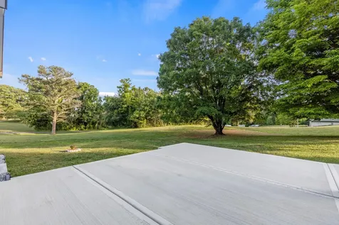 552 Dreamland Road Spring City TN 37381