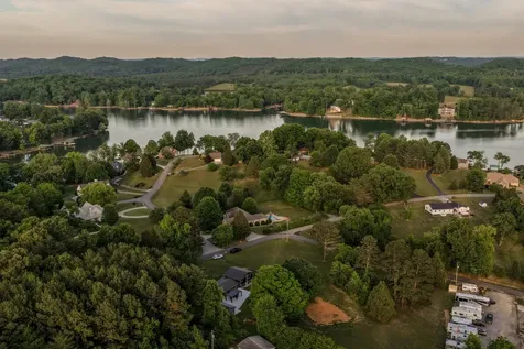 552 Dreamland Road Spring City TN 37381