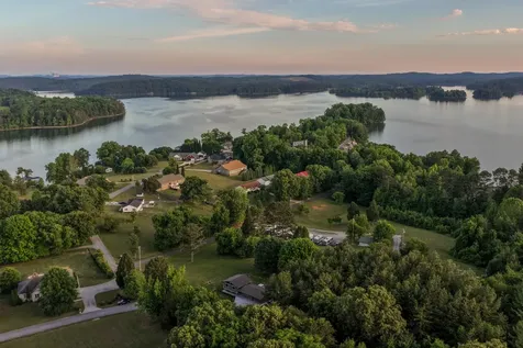 552 Dreamland Road Spring City TN 37381