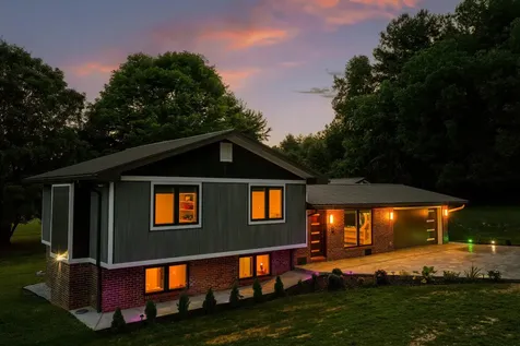 552 Dreamland Road Spring City TN 37381