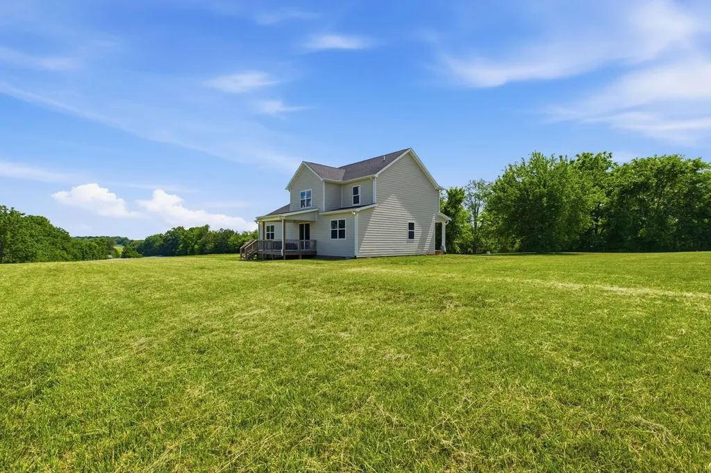 4732 Rock House Road Portland TN 37148