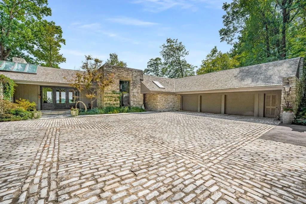 5412 Stanford Drive Nashville TN 37215