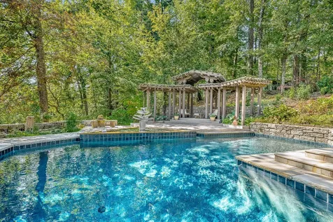 5412 Stanford Drive Nashville TN 37215