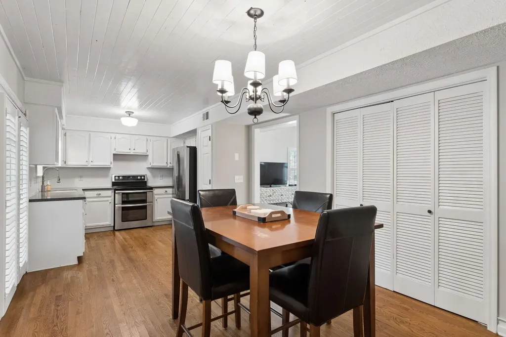5204 Village Trace Nashville TN 37211