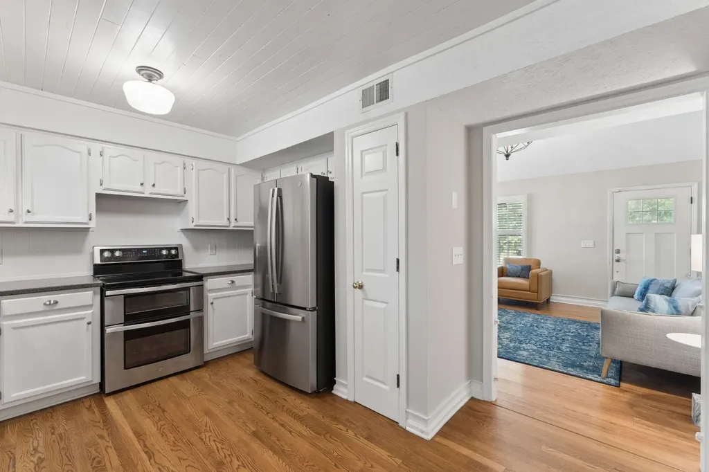 5204 Village Trace Nashville TN 37211
