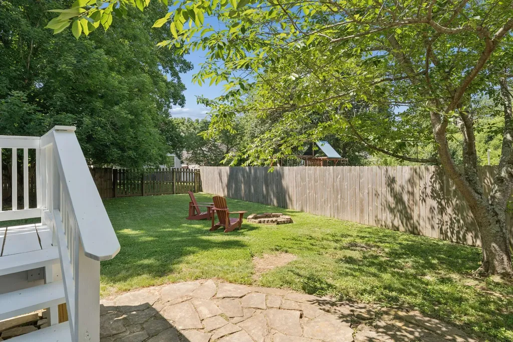 5204 Village Trace Nashville TN 37211