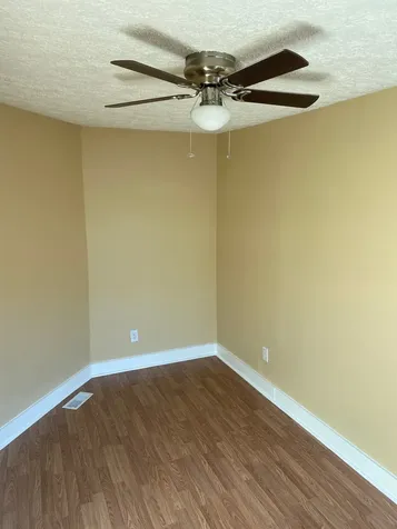 201 E Mclean Street Manchester TN 37355