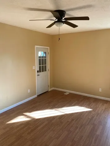 201 E Mclean Street Manchester TN 37355