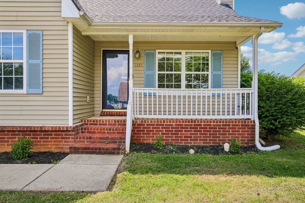 1338 Saint Andrews Drive Murfreesboro TN 37128