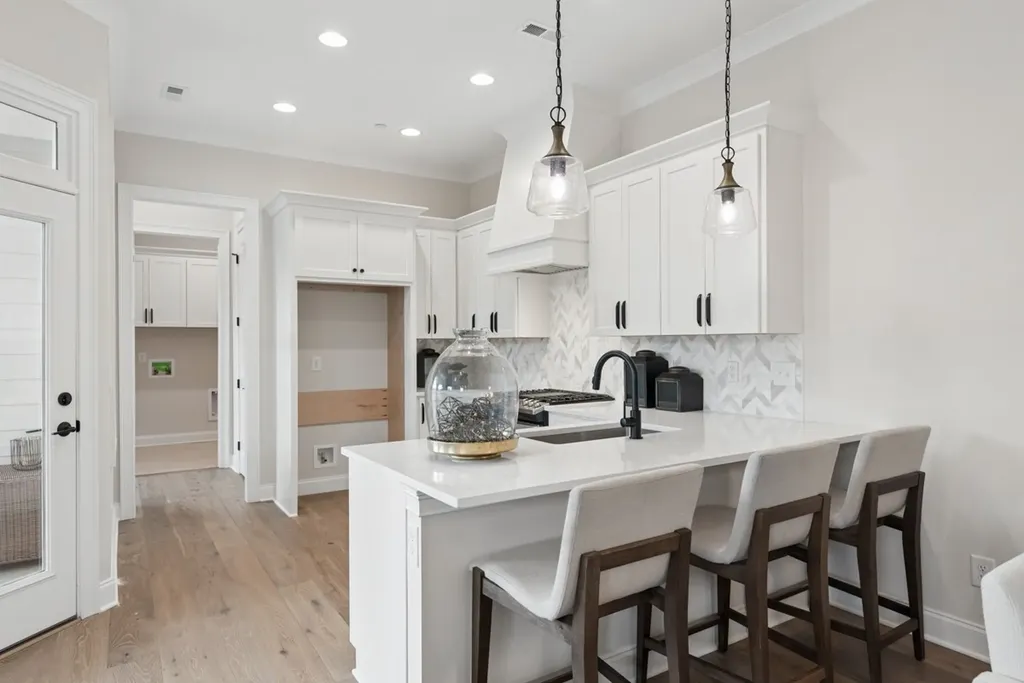 2115 Hollydale Alley Franklin TN 37064