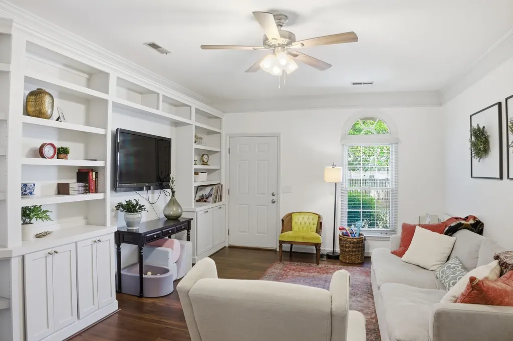 2131 Benton Hall Court Columbia TN 38401