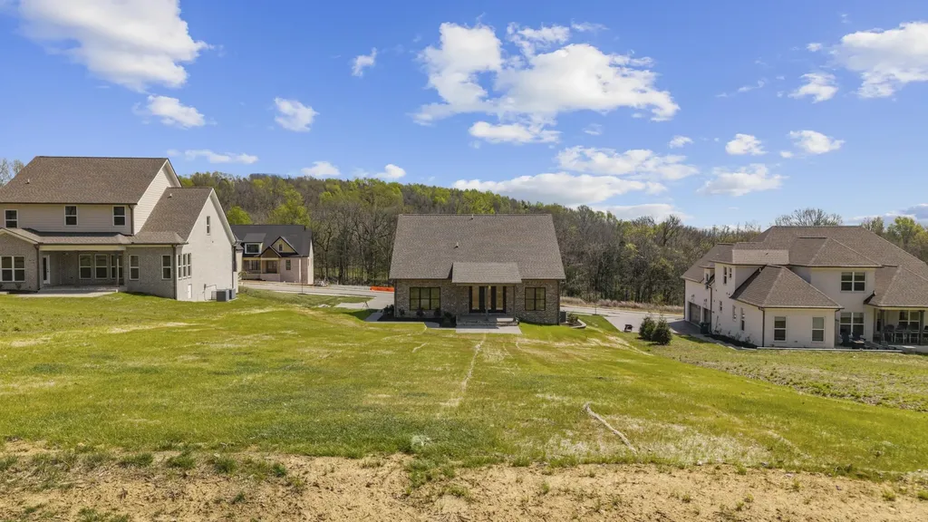 4008 Mandrake Place #166 Lebanon TN 37087