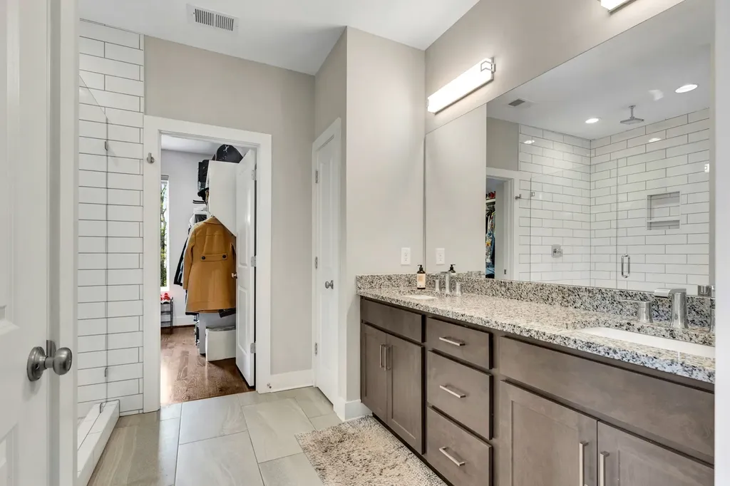 40 Hubbard Street Nashville TN 37210