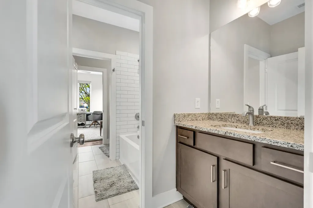 40 Hubbard Street Nashville TN 37210