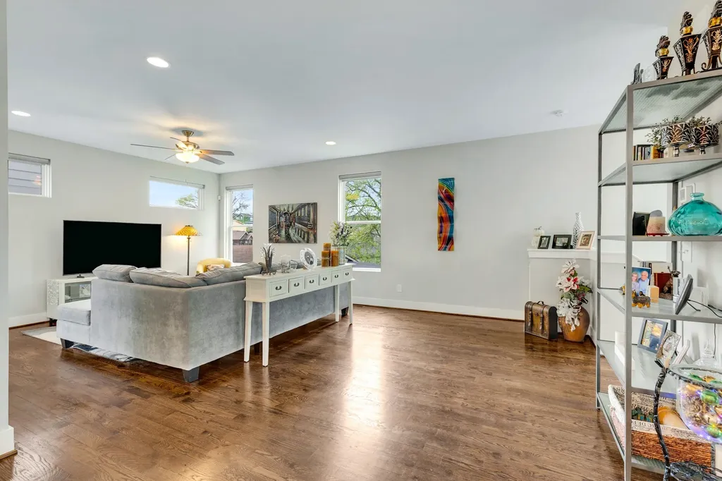 40 Hubbard Street Nashville TN 37210