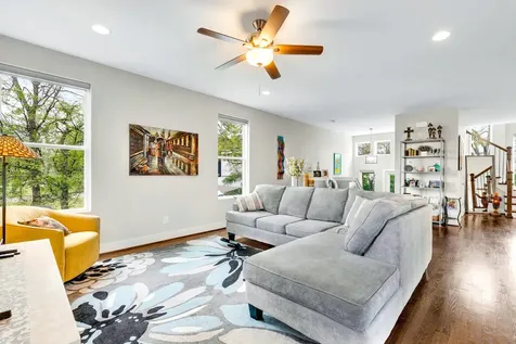 40 Hubbard Street Nashville TN 37210