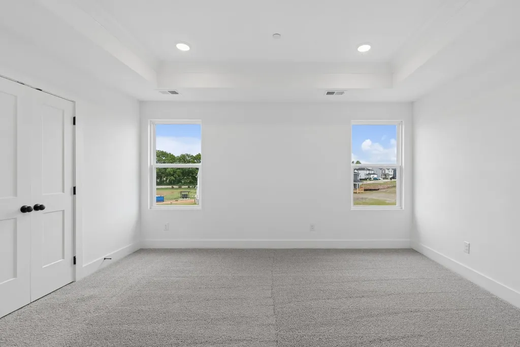 2945 Sharpstone Drive Columbia TN 38401