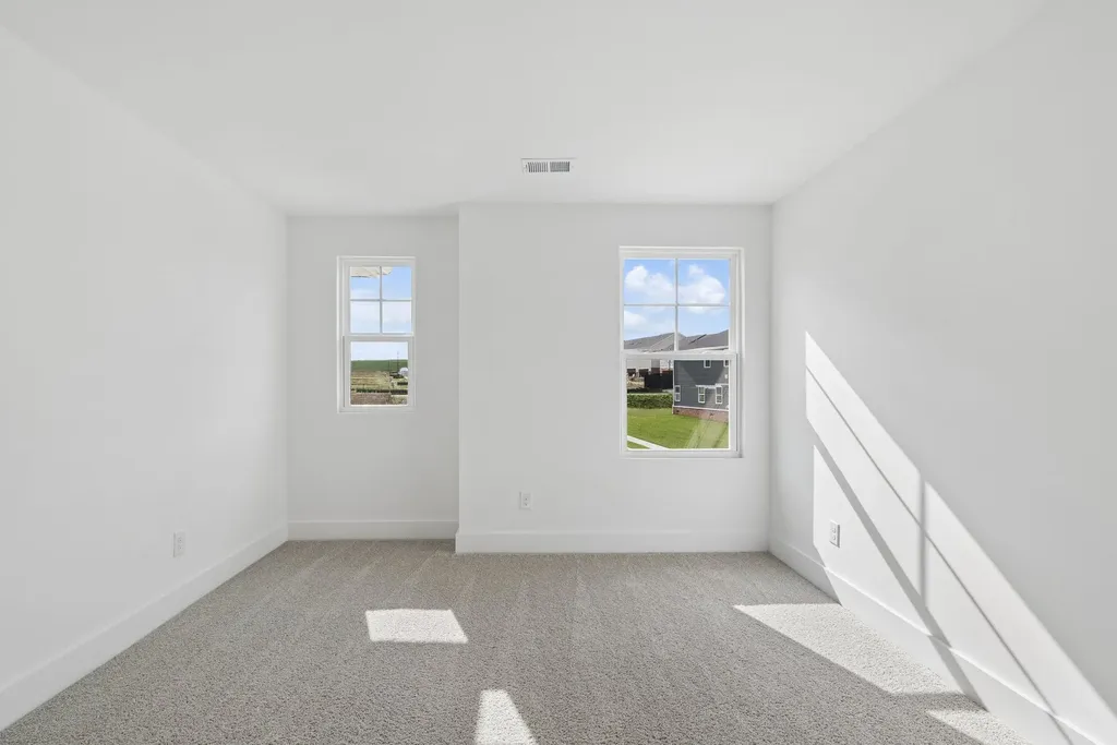 2945 Sharpstone Drive Columbia TN 38401